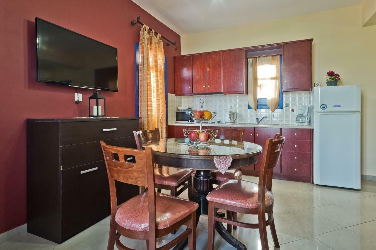 Alkioni Apartment Foinikion